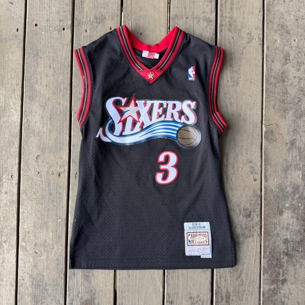 Mitchell & Ness Allen Iverson Philadelphia 76ers Hardwood Classics Jersey Black